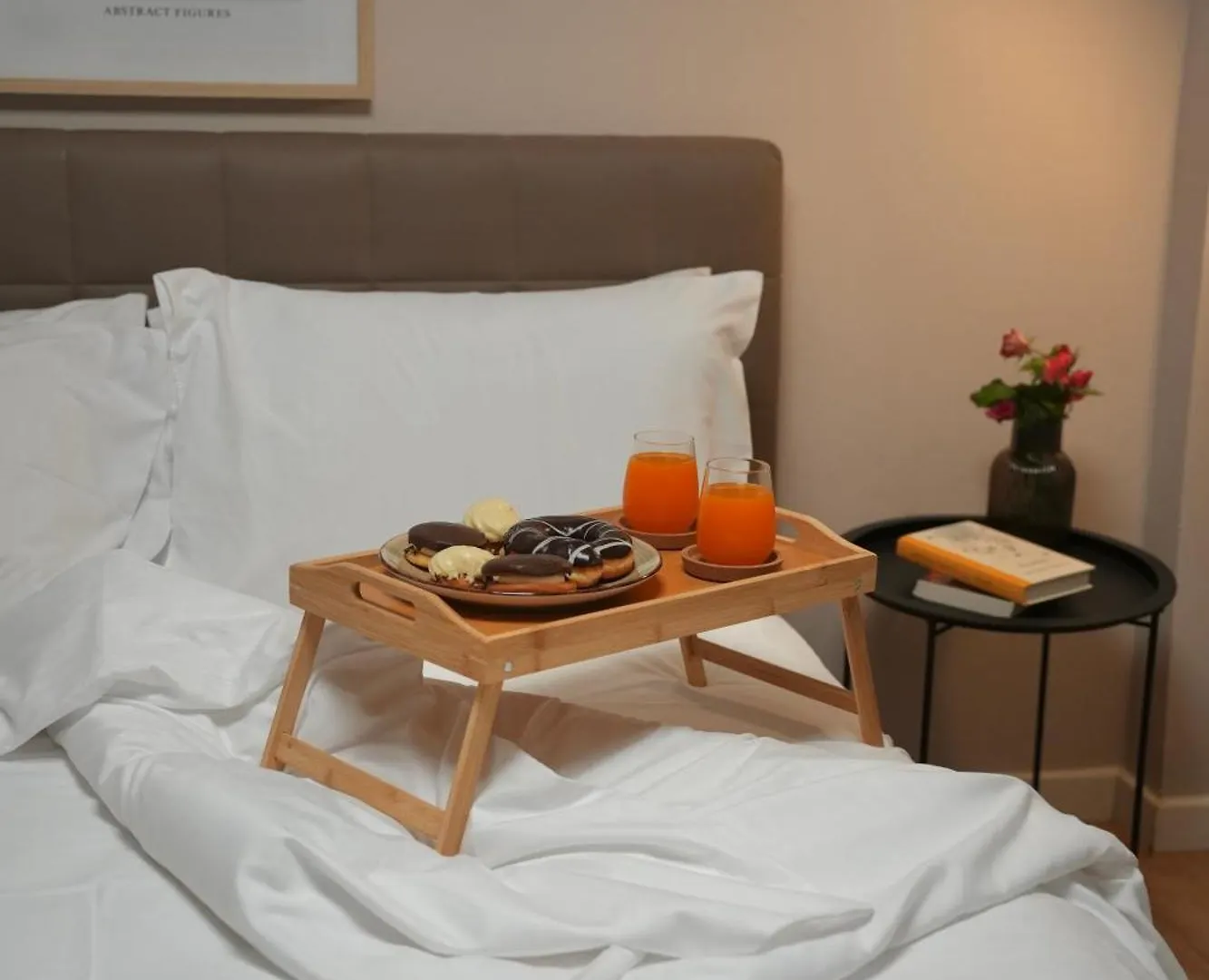 City Center Azure Apartment Tirana