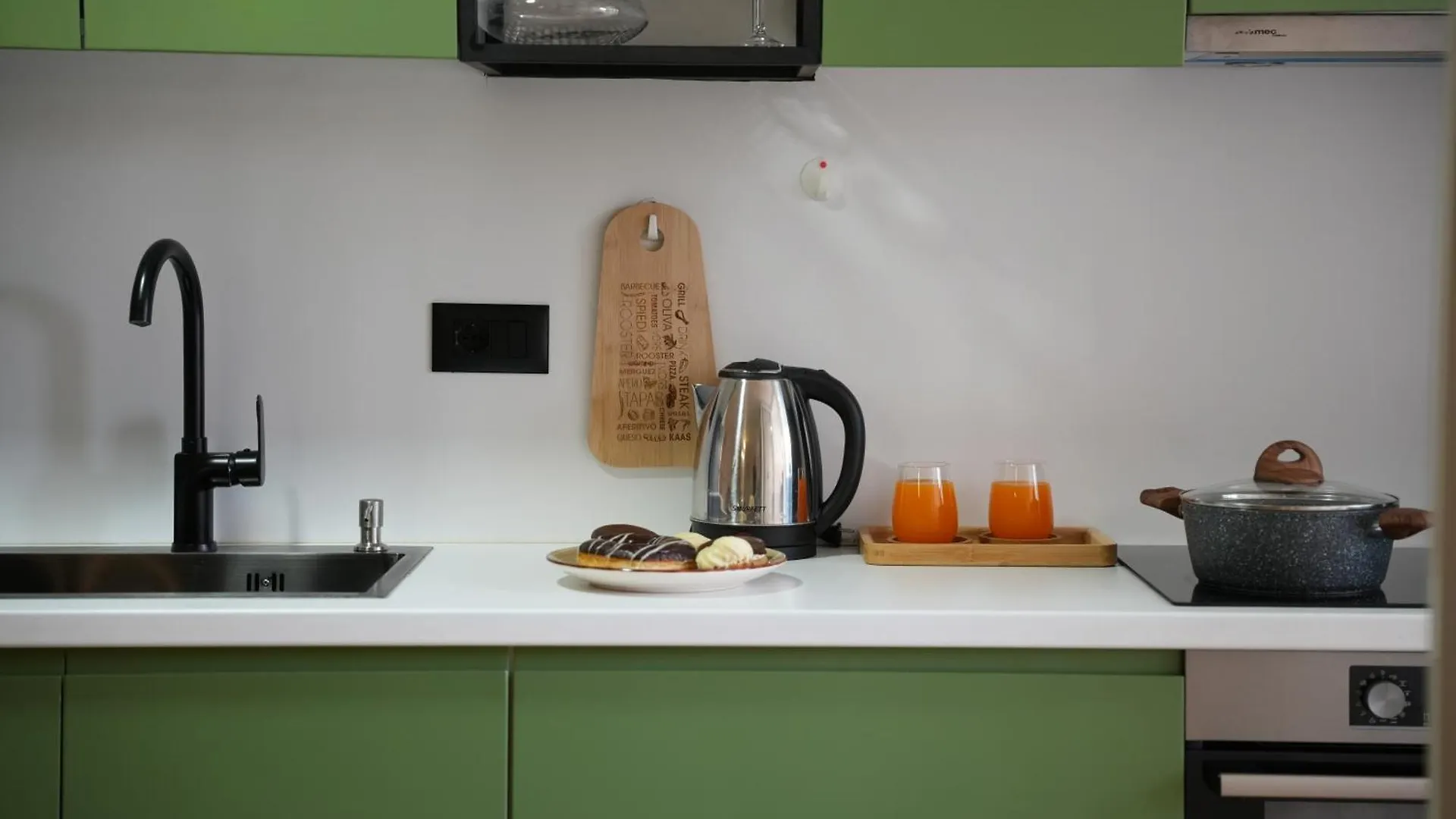 City Center Azure Apartment Tirana Albanien